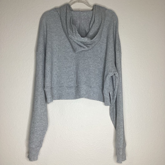 ALO Muse Hoodie Ribbed Grey Med - Picture 3 of 7